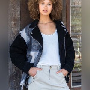 POL Motorcycle Jacket Curduroy Plaid Flannel Distressed Zip Small